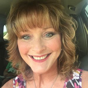 Meet your Posher, Paula